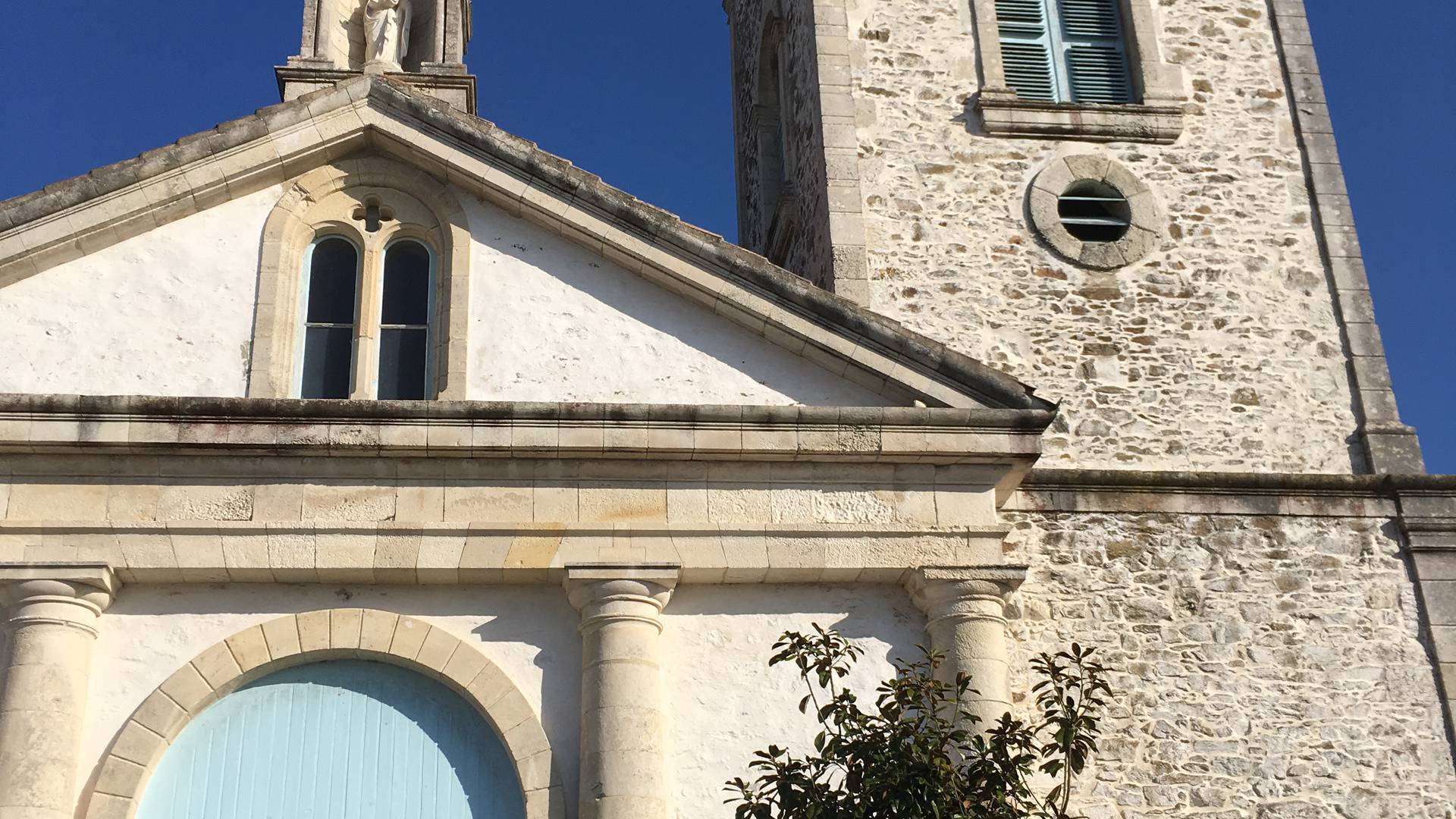 Eglise ND du Port, Ile d'Yeu