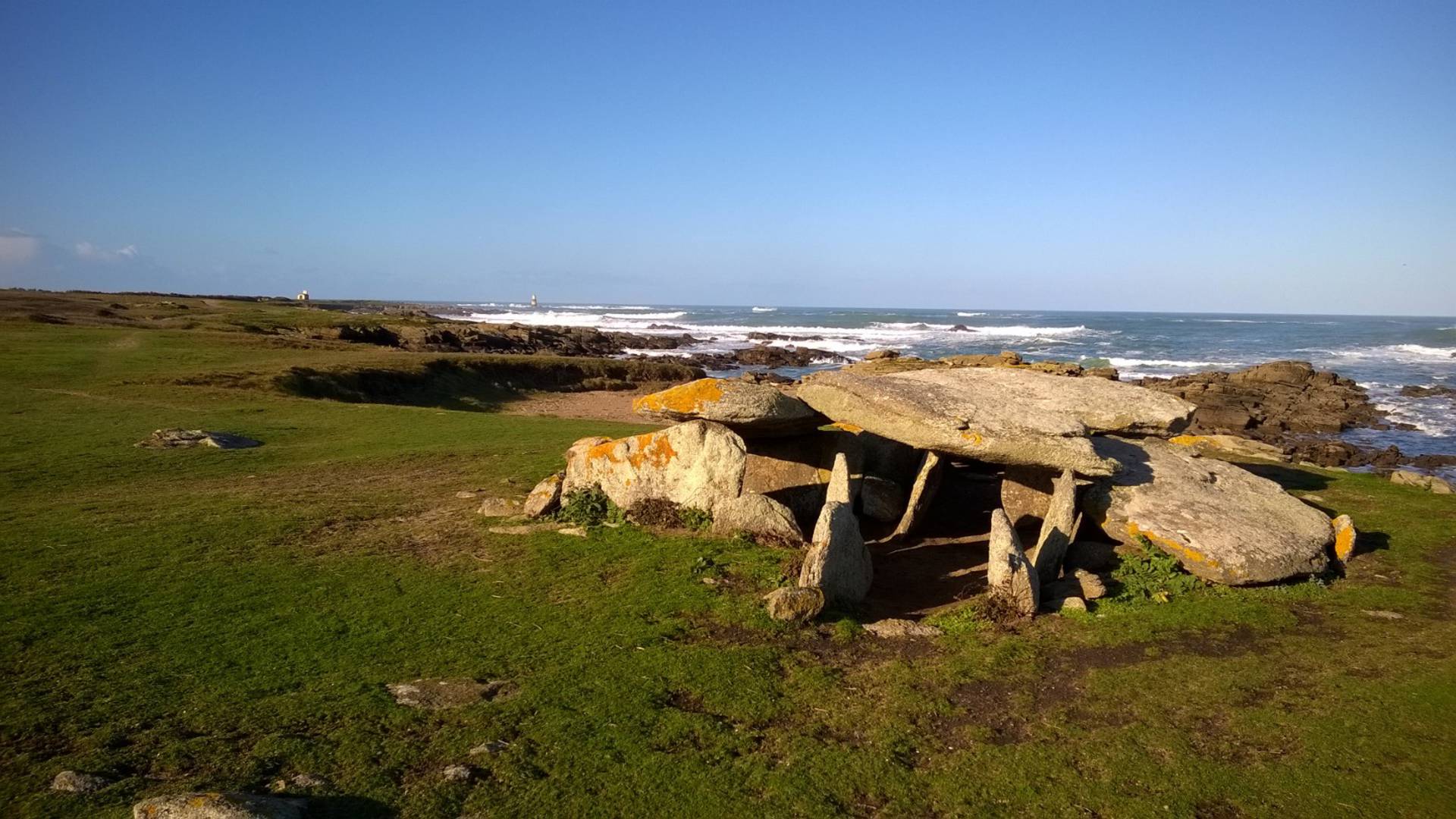 Dolmen de la Planche à Puare – Ile d’Yeu