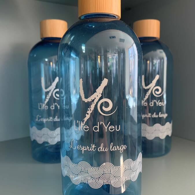 La gourde recyclée Ile d’Yeu (8 €) 